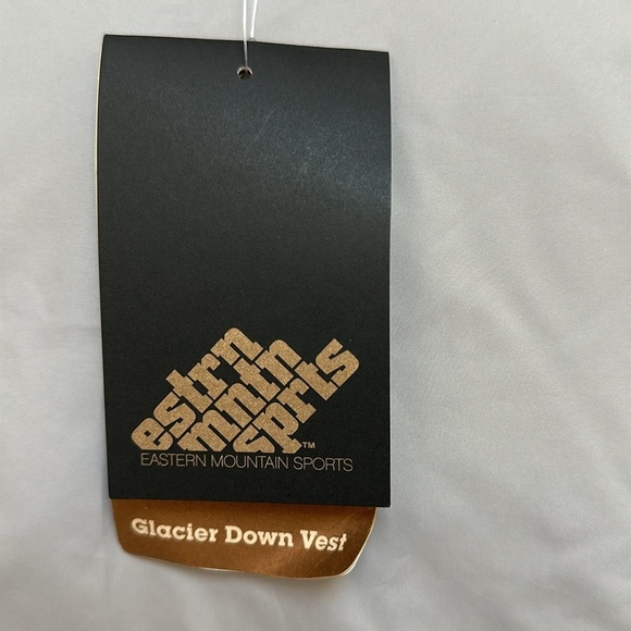 Eastern Mountain Sports Women’s Glacier Down Vest Cloud NWT Zipper Pockets Flaw - Picture 10 of 16